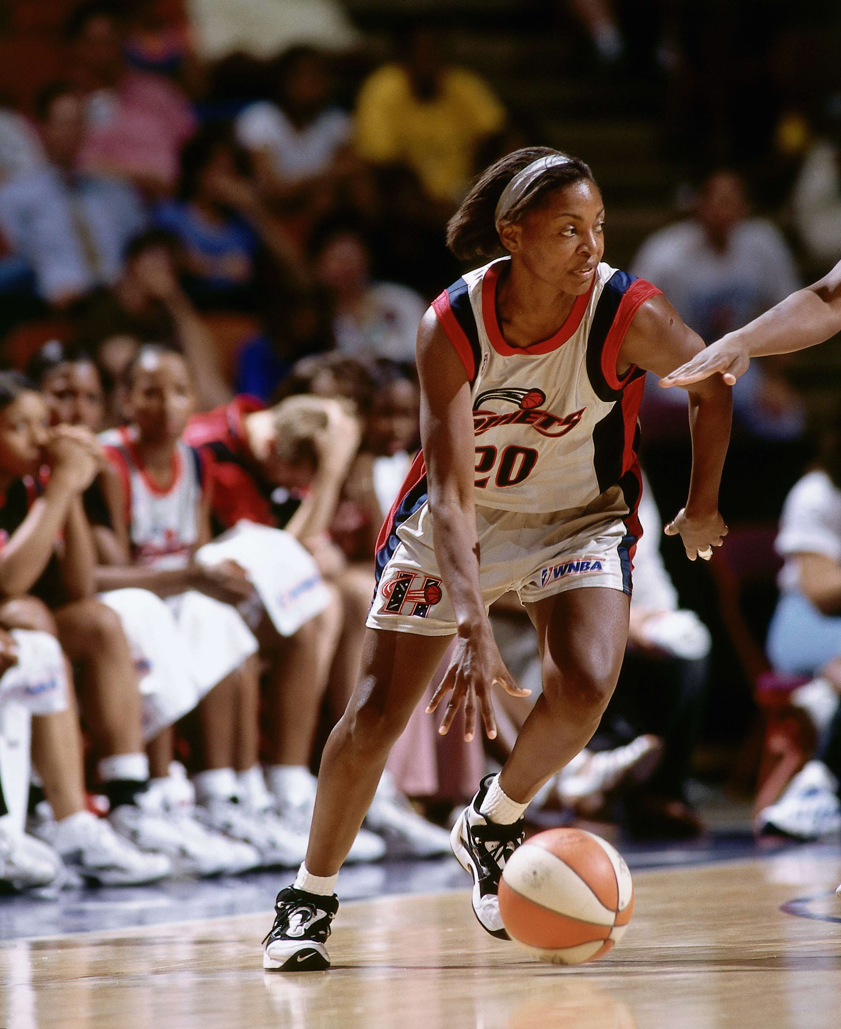 通过这样的 通过这样的